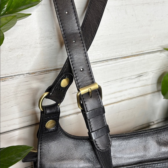 Patricia Nash Exotic Cat Collection Saddle Bag - Picture 8 of 8